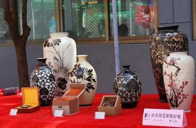 創(chuàng)客集市助力磁州窯文化藝術(shù)節(jié)，共塑文化新風(fēng)尚